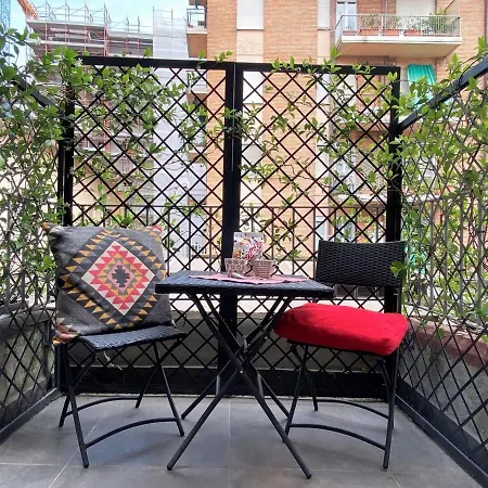 Apartament Via Benzi